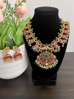 Imitation kemp peacock necklace set