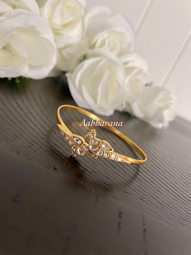 Kundan jadau bird bracelet