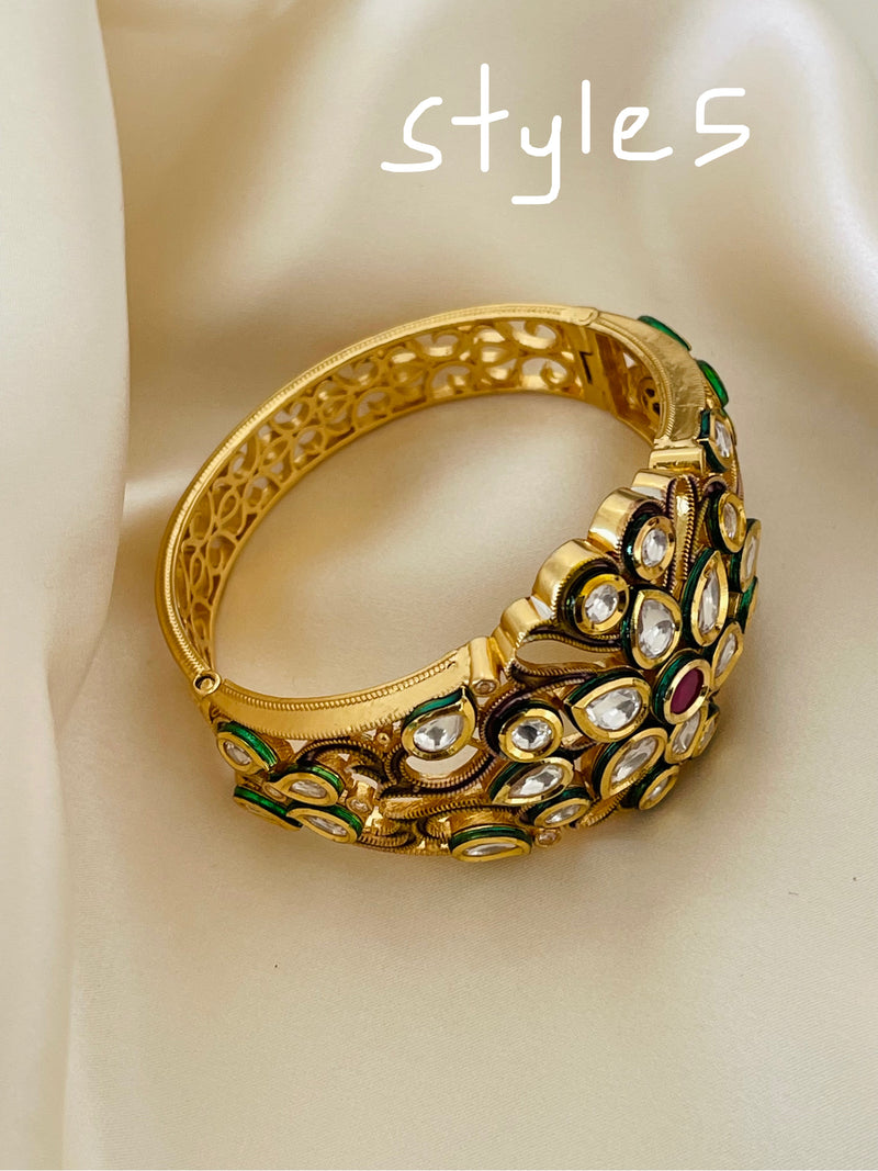 Kundan openable kada bracelet