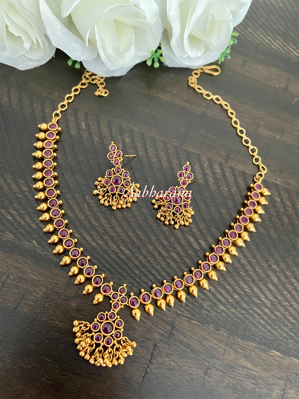 Imitation kemp necklace set