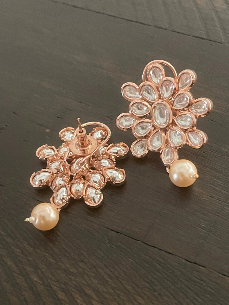 Kundan floral stud earrings