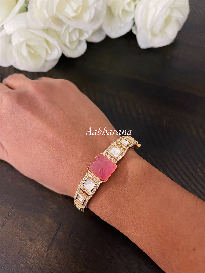 Kundan openable bracelet