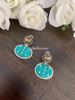 Kundan nandhi earrings